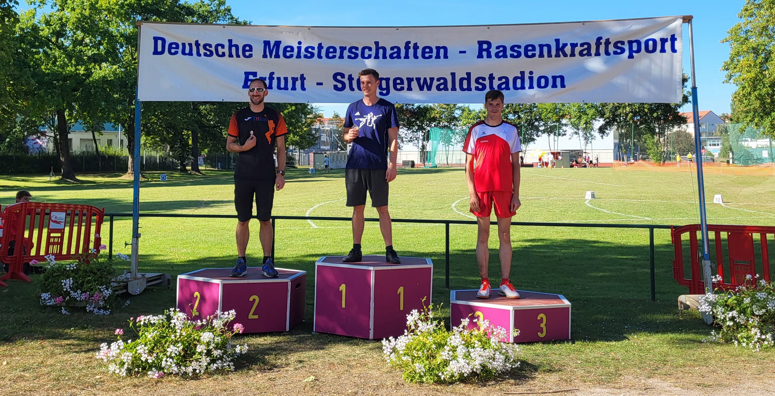 Vier deutsche Meistertitel für Eppsteiner Rasenkraftsportler