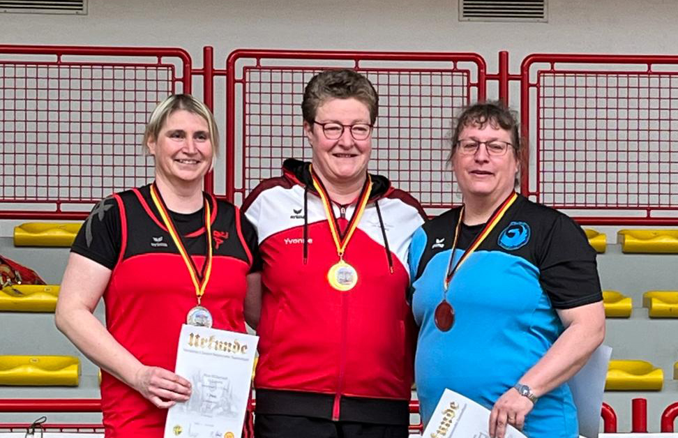 Rasenkraftsportler erfolgreich bei Deutschen Meisterschaften